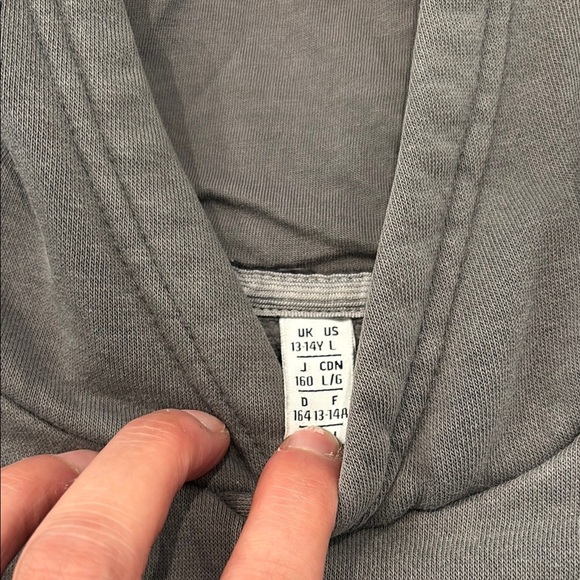 Adidas Boys Kids Size Large 13/14 Gray Hoodie - Picture 2 of 7